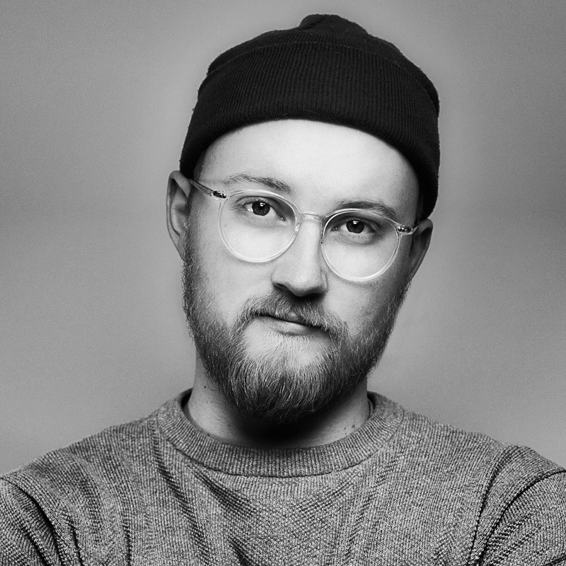 Максим